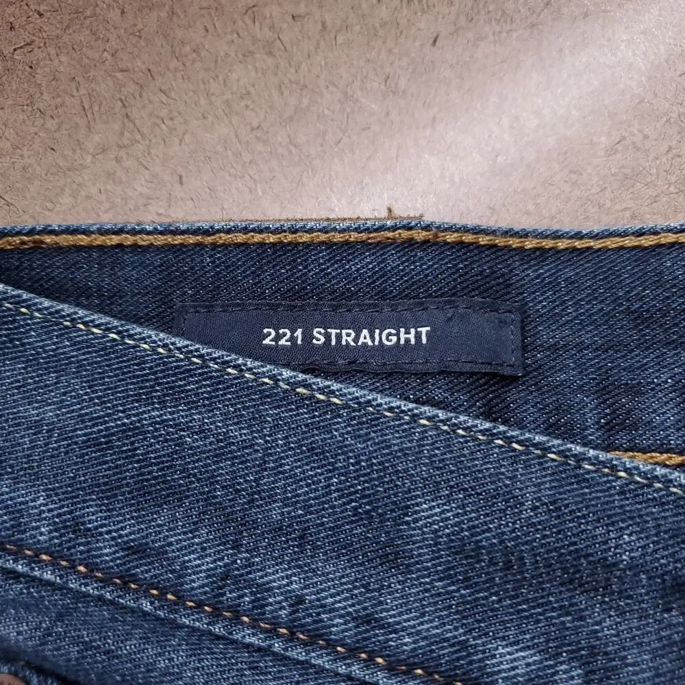 Lucky‎ Brand 221 Straight Jeans Men 34x30 Dark Blue Denim Stretch Distressed